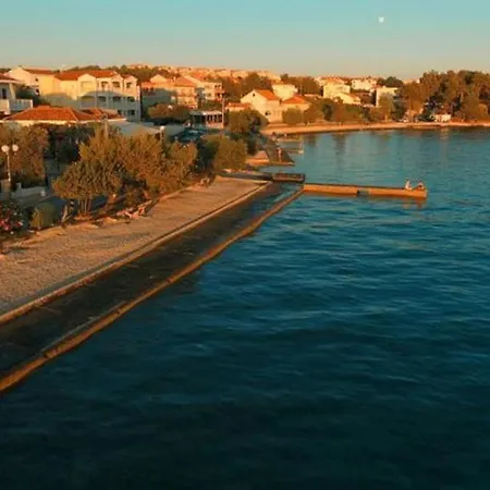 Apartman Peaceful 30 Meters From Sea!