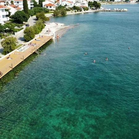 Peaceful 30 Meters From Sea! Apartman Zadar